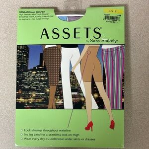 ASSETS by Sara Blakely Nude Shaping Shorts
